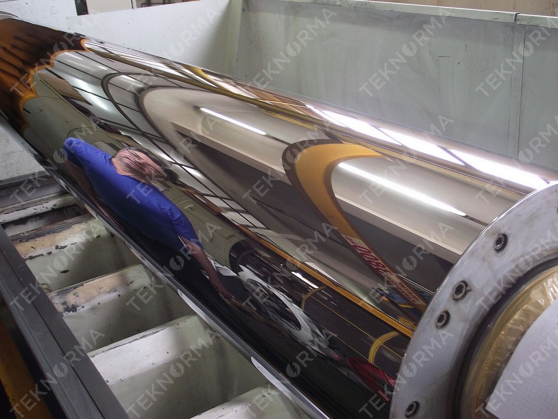 Foil Roller